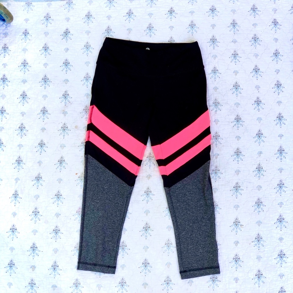 Women’s workout pants size small